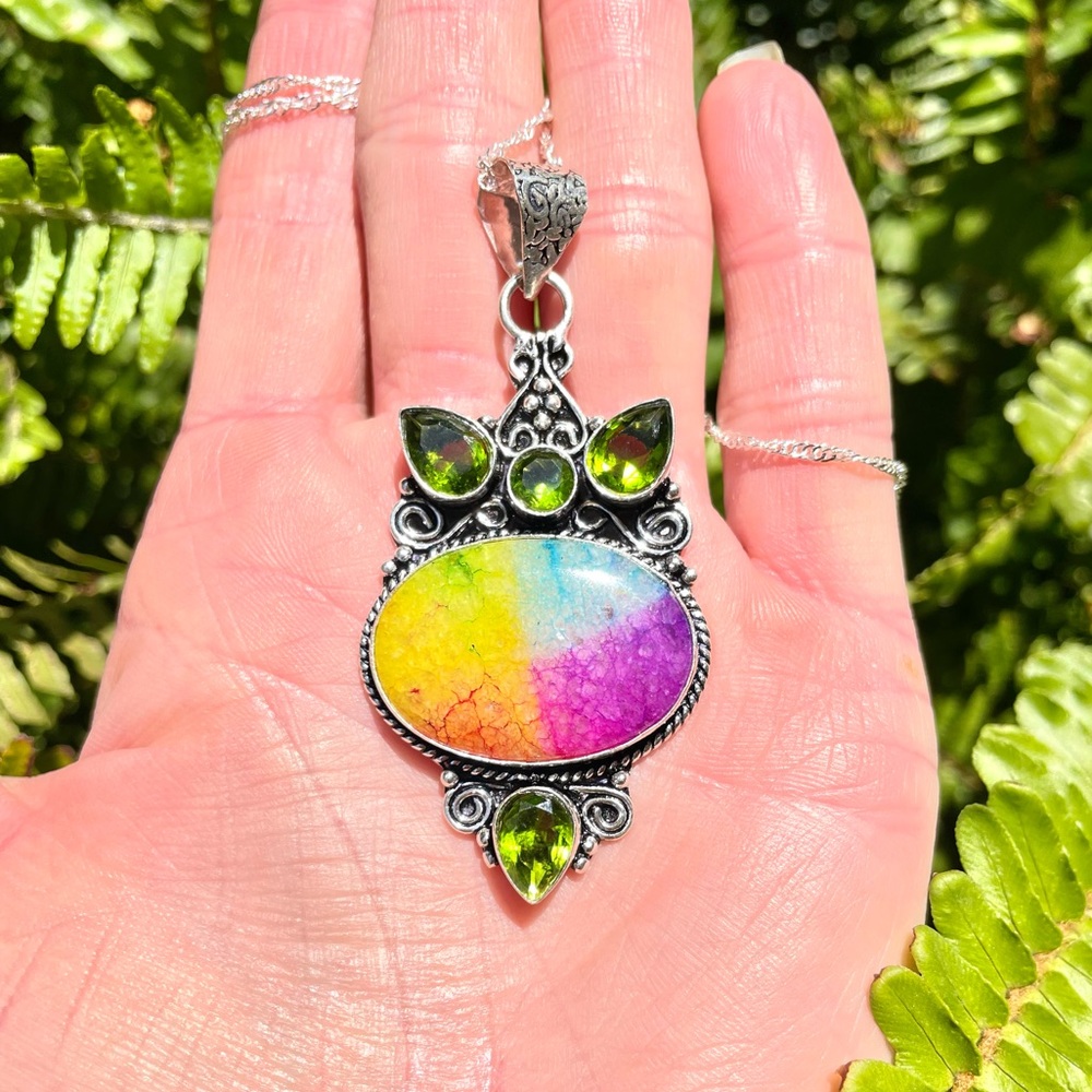 😵 Rainbow Solar Quartz & Peridot August Birthstone pendant tie dye crystal 925